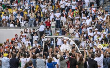 El papa León XIV denuncia drama migratorio en España y reclama responsabilidades a Europa