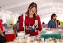 Inicia la 22 edición del Gran Remate de Libros, Discos y Películas, en el Monumento a la Revolución en la CDMX