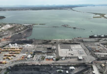 Puerto de Guaymas potencia su capacidad logística con llegada de grúas especializadas