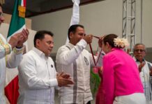 Entregan Medalla al Mérito “Notaria Laura Martínez Chanona” con notarias y notarios de Chiapas